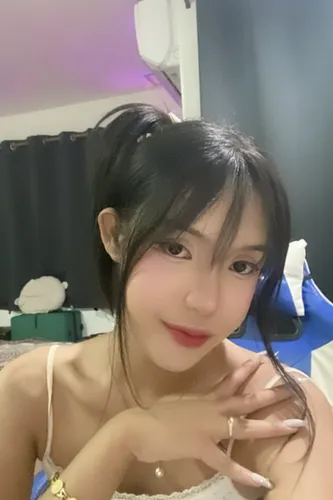 รุ้งรดา