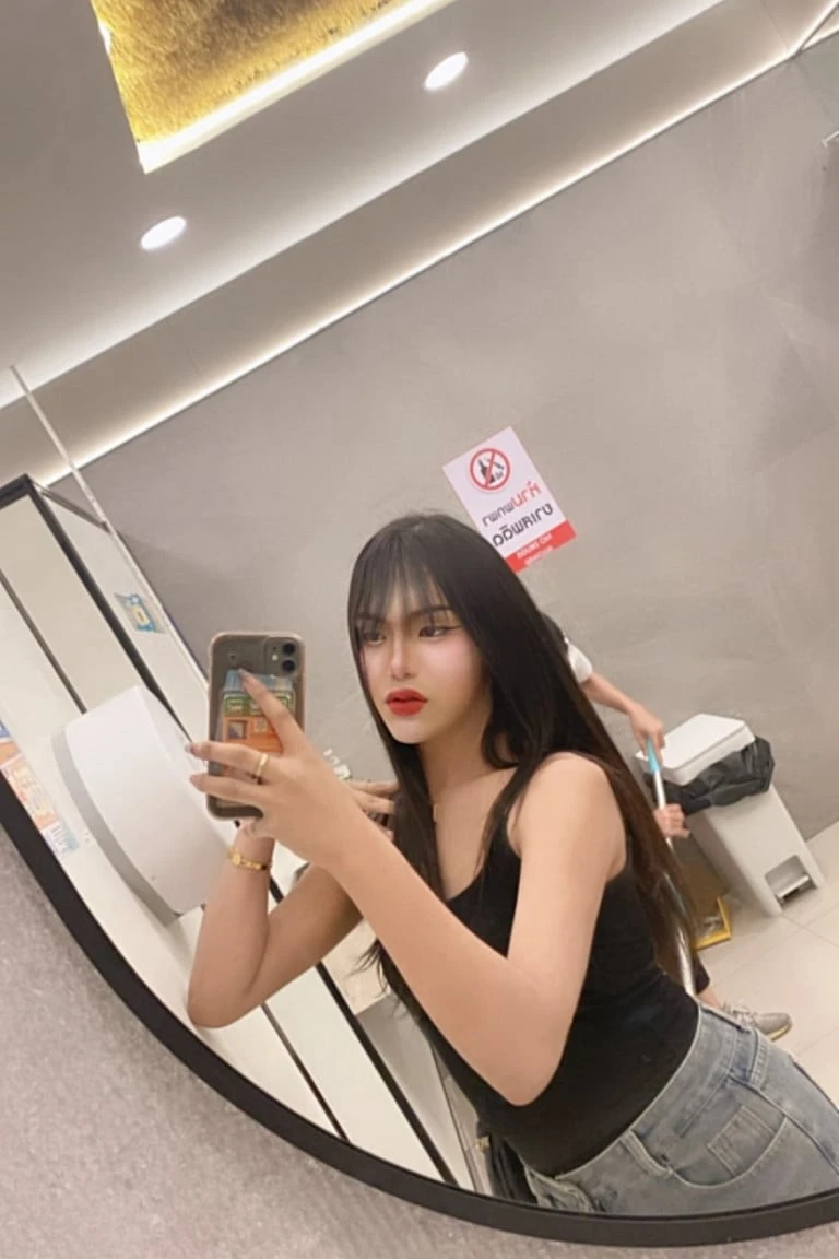 รุ้งรดา