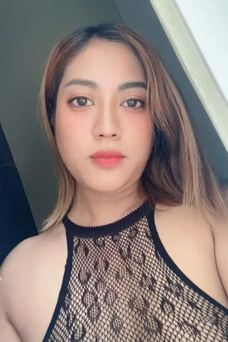 น้องอั้ม