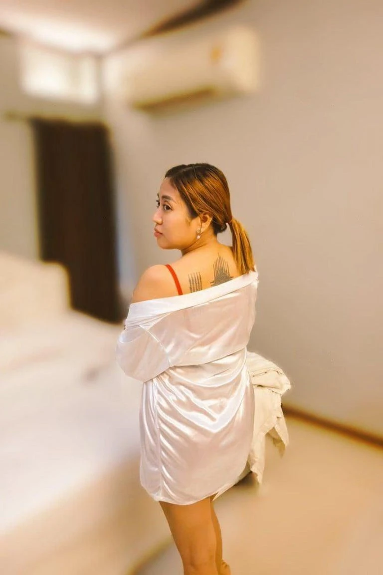 น้อง​อั้ม