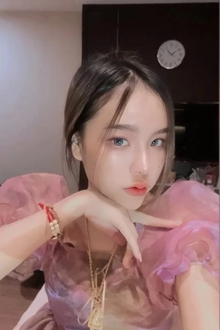 แพรชมพู