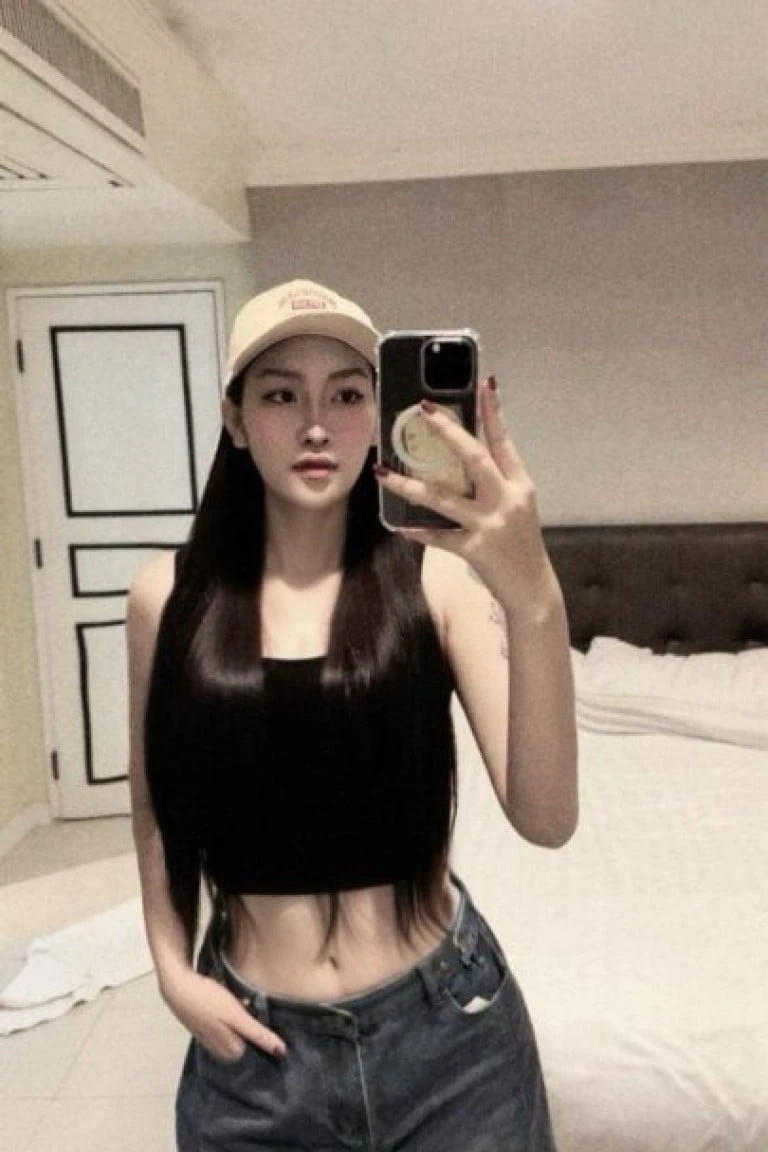 น้องอมยิ้ม