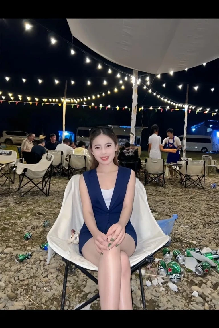 น้อง ลีน่า