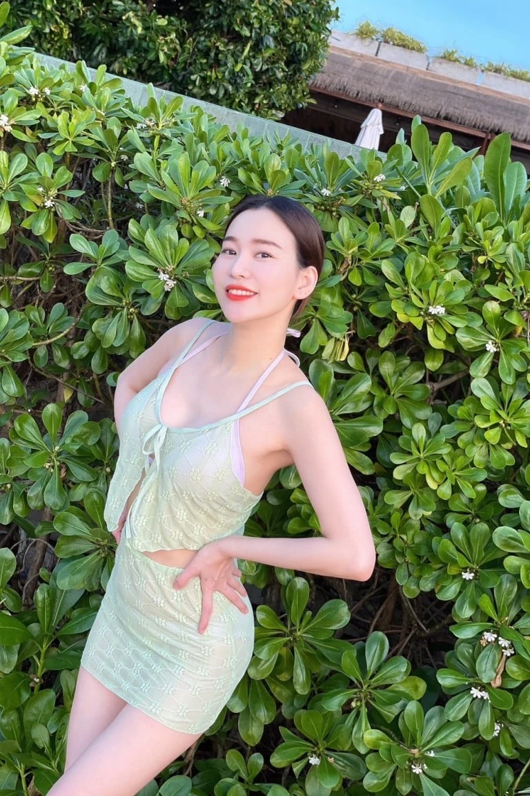 ซิงซิง นางแบบ ผิวขาว หญิงแท้