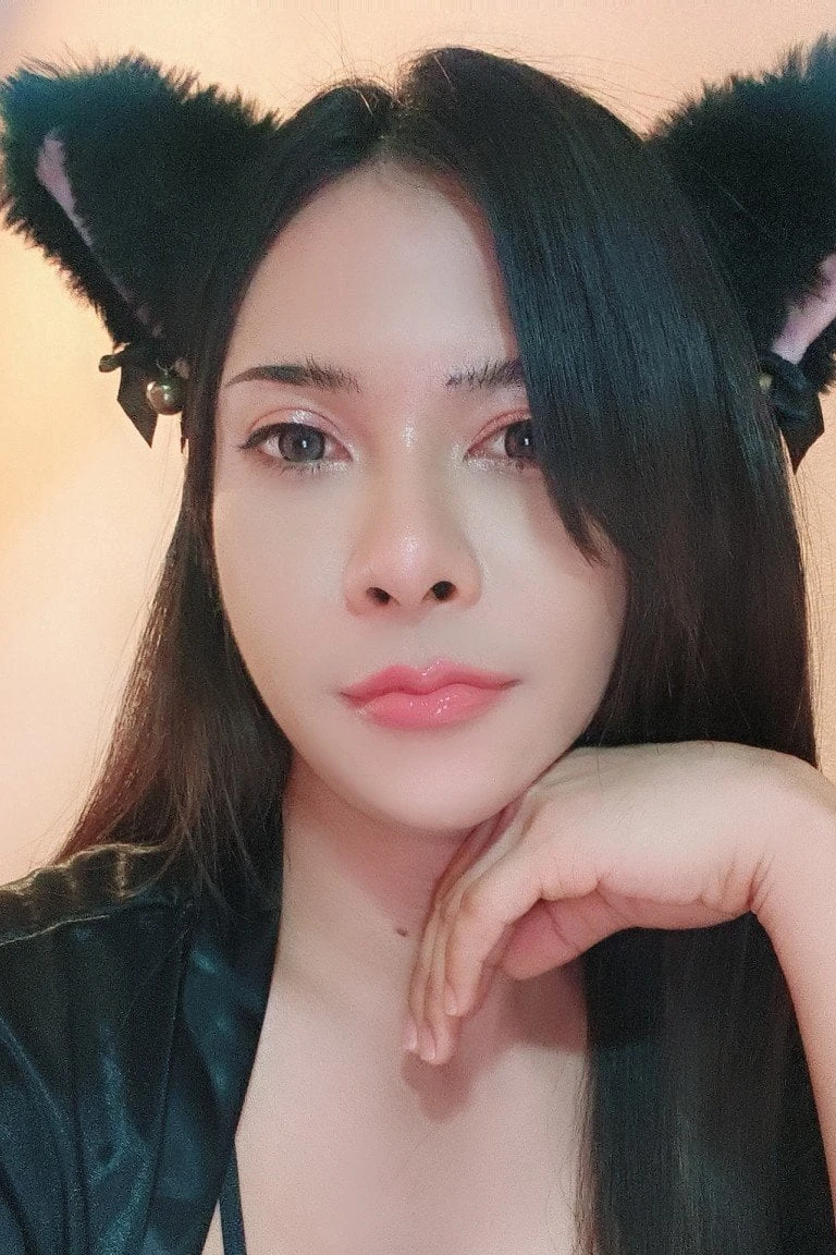 Avaสาวสองนวด