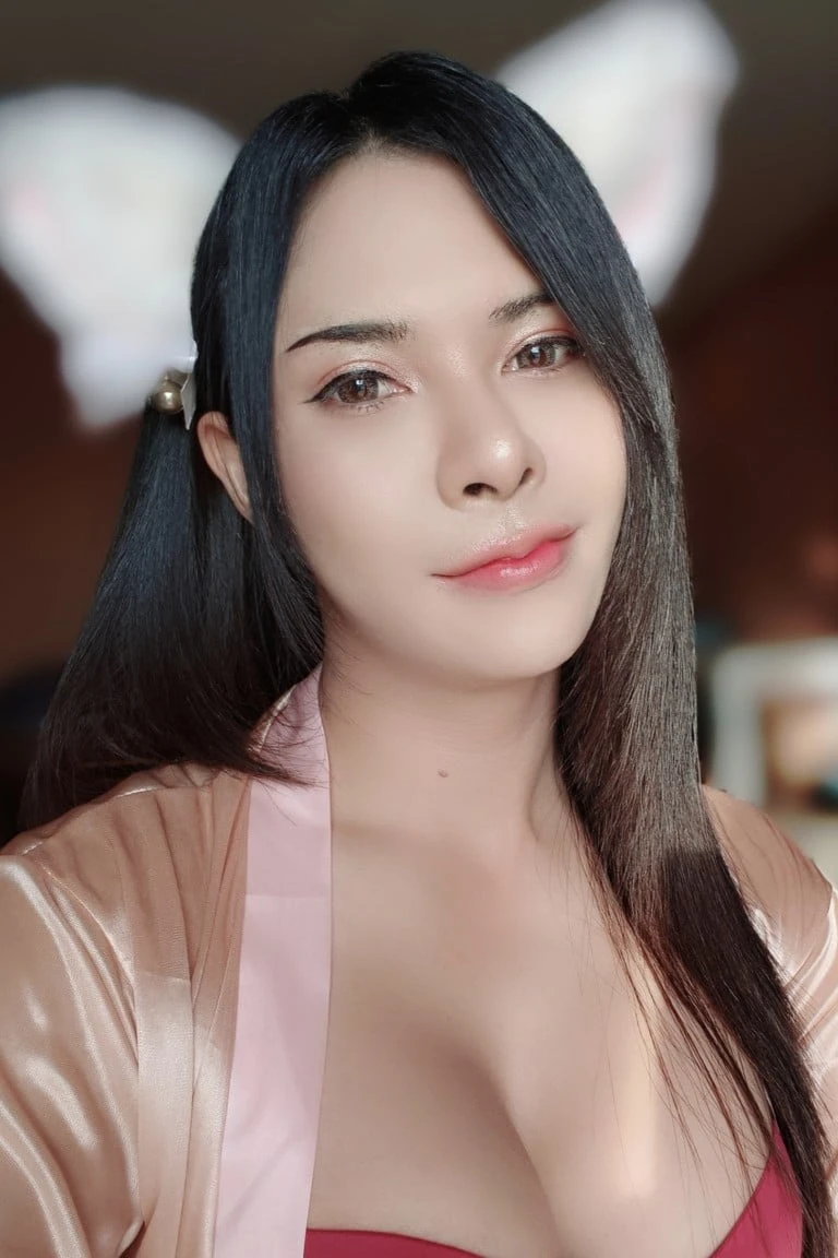 Avaสาวสองนวด