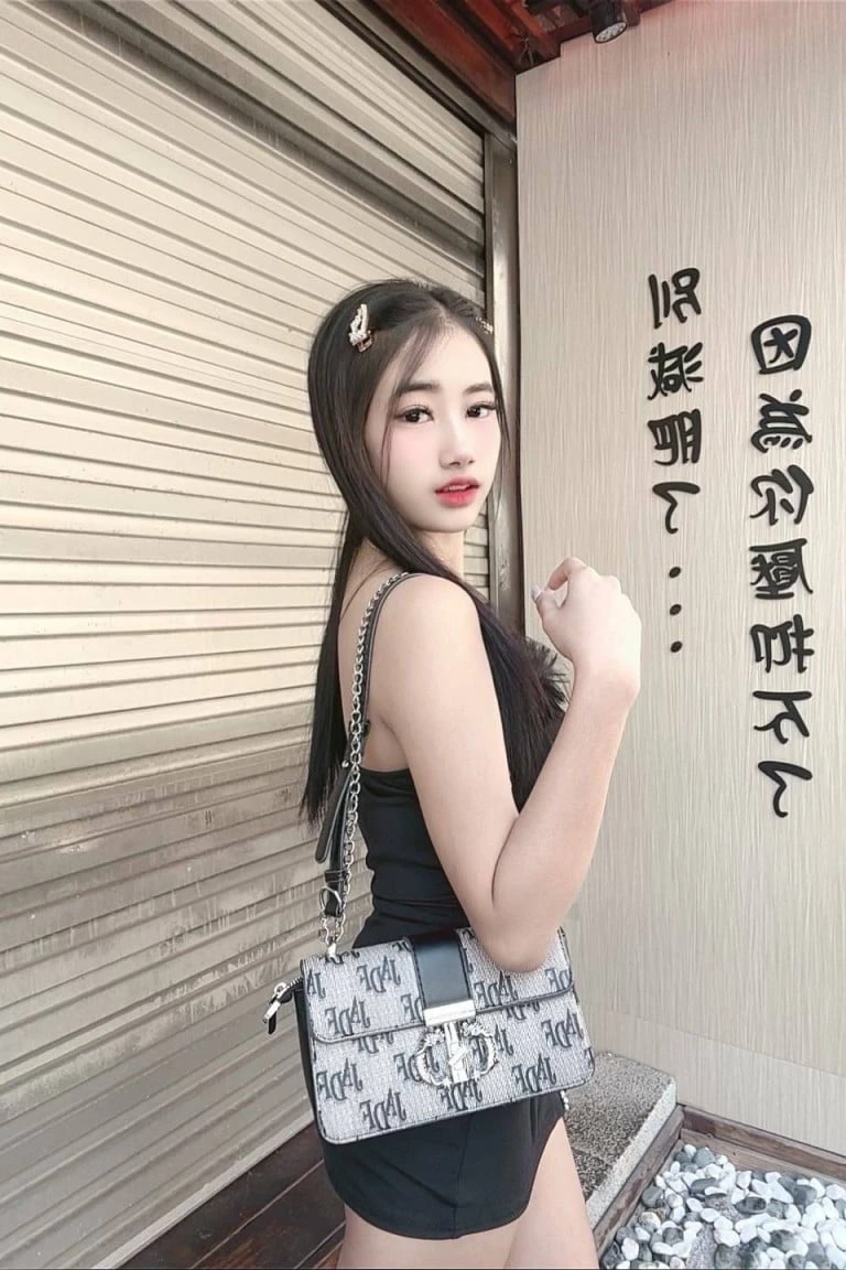 แก้มบุ๋ม