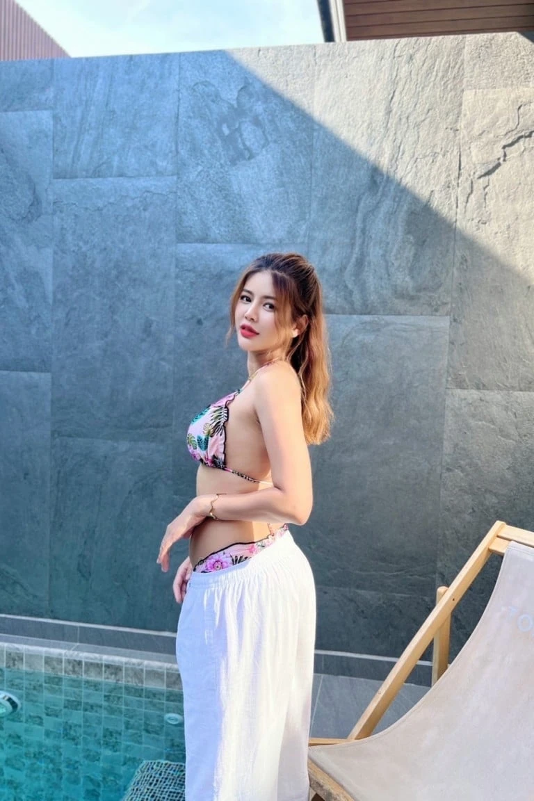 🍔น้อง เกล🥛ลูกครึ่งอังกฤษ🥛