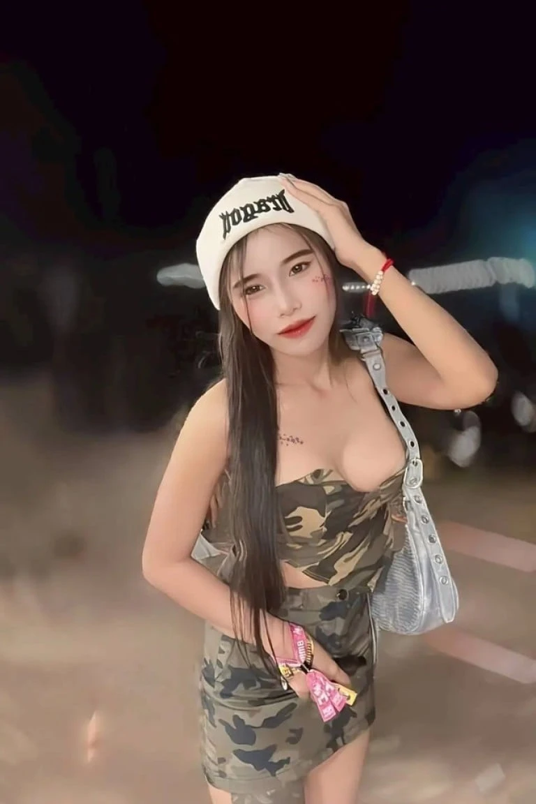 น้อง ลงเอย