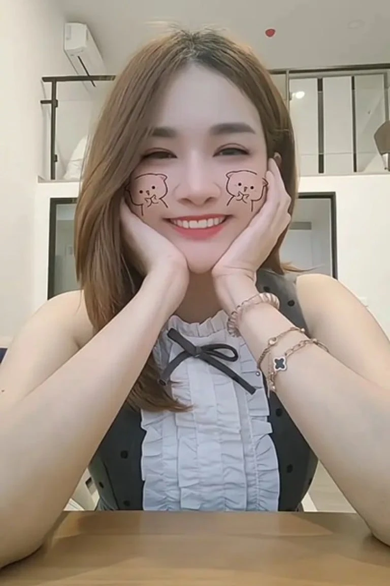 น้องขนม