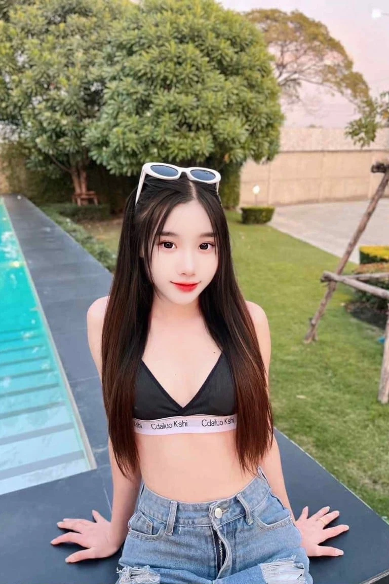 อุ๋มอิ๋ม