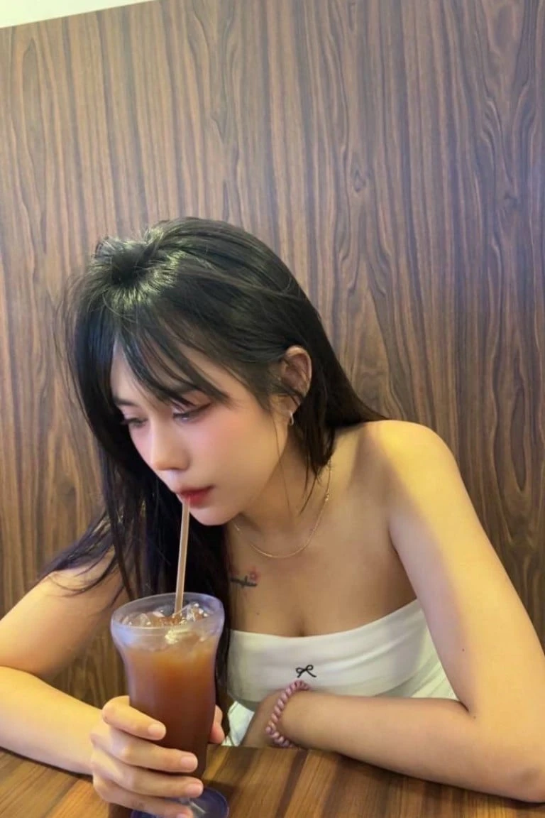 Lily 💗 ลิลลี่