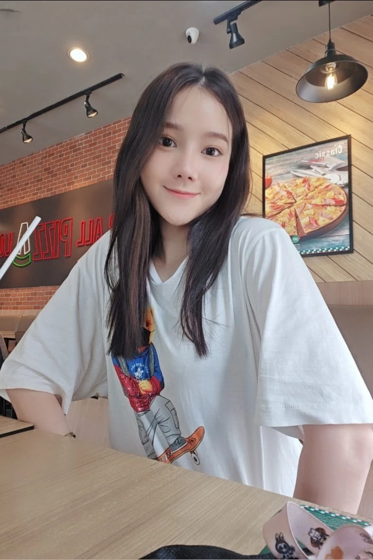 Chomขาวจั๊วะนมแท้