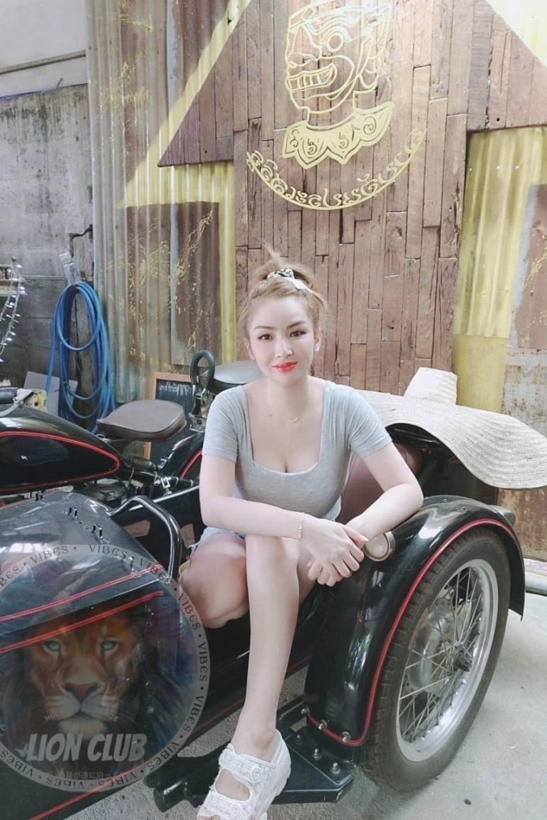 วิตตอง(lion club)