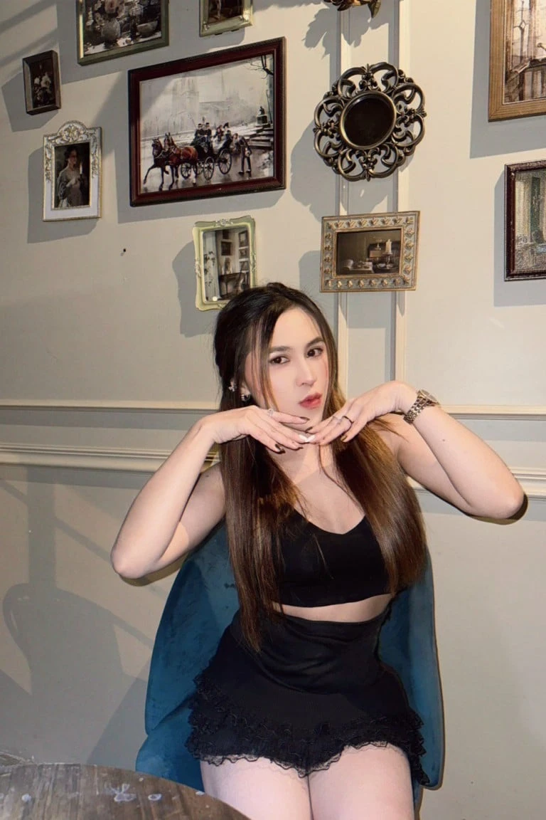 Fei-Ju 🪷 เฟยจู 🇨🇳