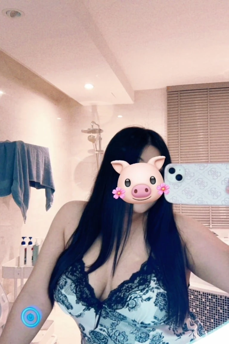 พลอยรัชดาสาวอวบ