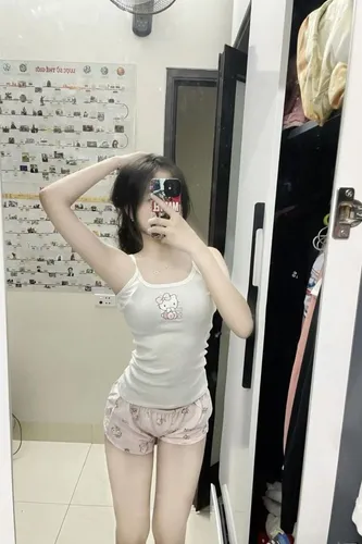 น้องใยไหม