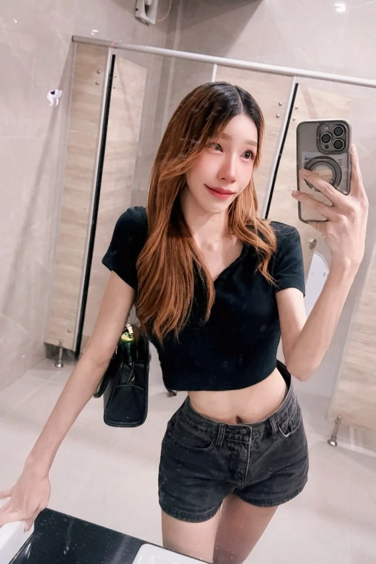 La Lin สาวสอง