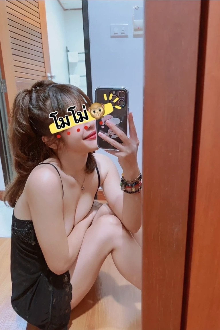 โมโม่-momo